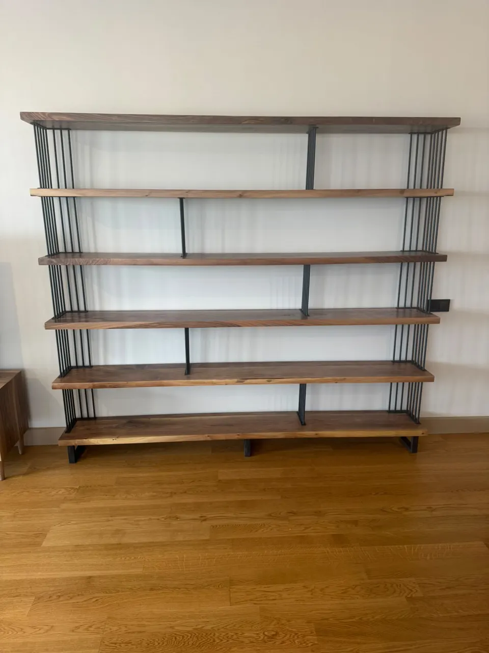 Metal Detaylı – Ahşap Kitaplık Modelleri – RedWooden
