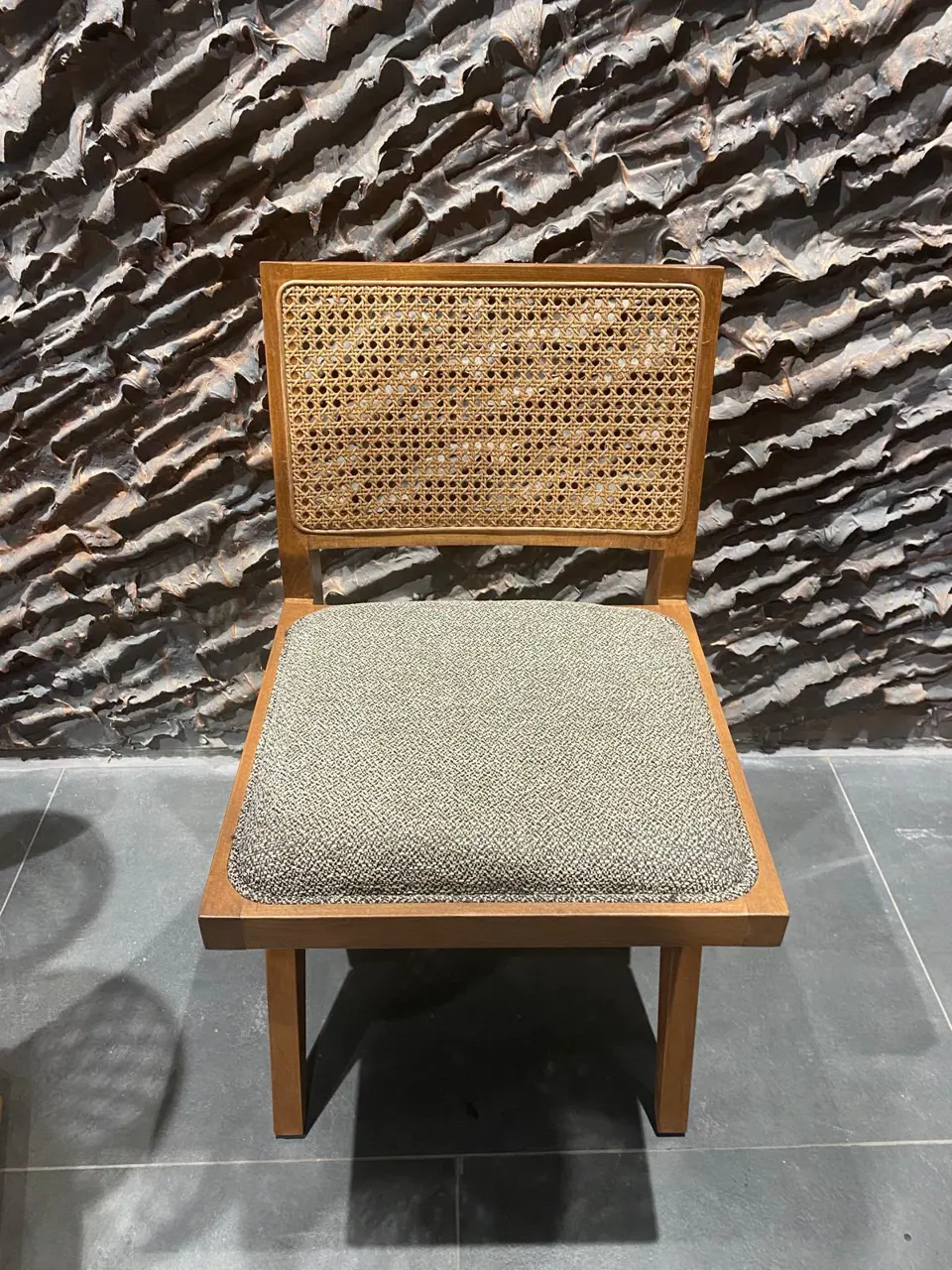 Hasır Sırtlı – Ahşap Sandalye Modelleri – RedWooden